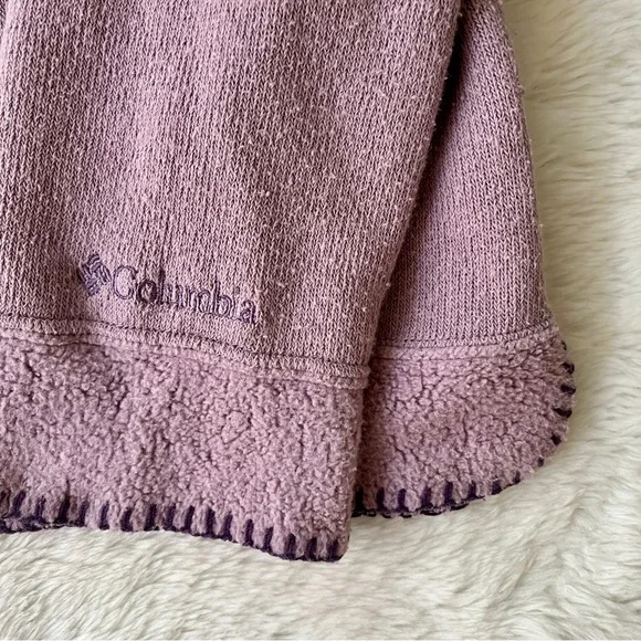 Vintage Columbia Sportswear Lilac V-Neck Sweater - Picture 9 of 9